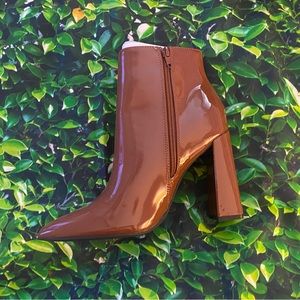 EUC SHEIN Camel Patent Ankle Boots - 8